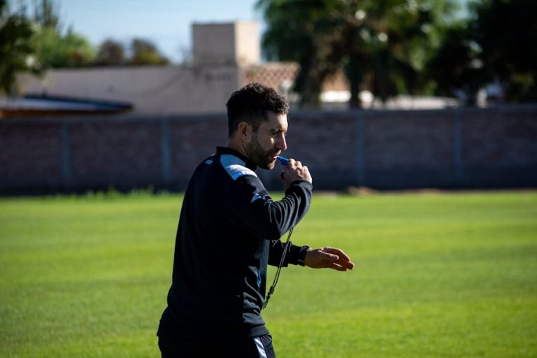 足球赛前分析：專業邏輯報導的步驟式指南